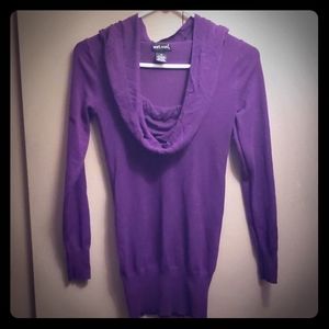 Long sleeved cowl neck